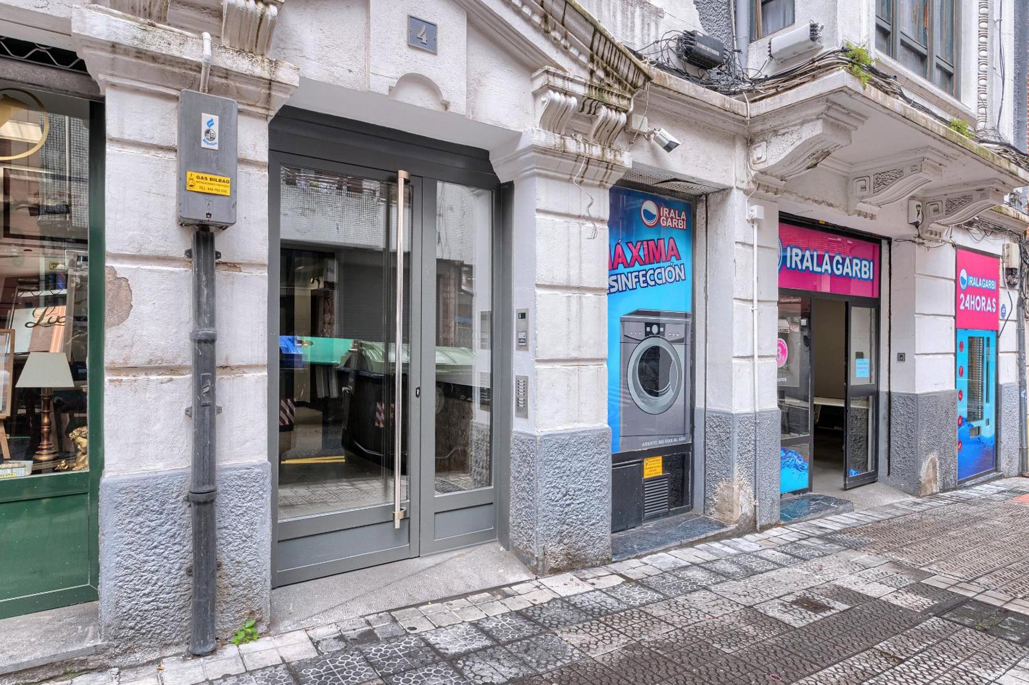 ビルバオVivienda Turistica Acogedora Y Elegante En Iralaアパートメント エクステリア 写真